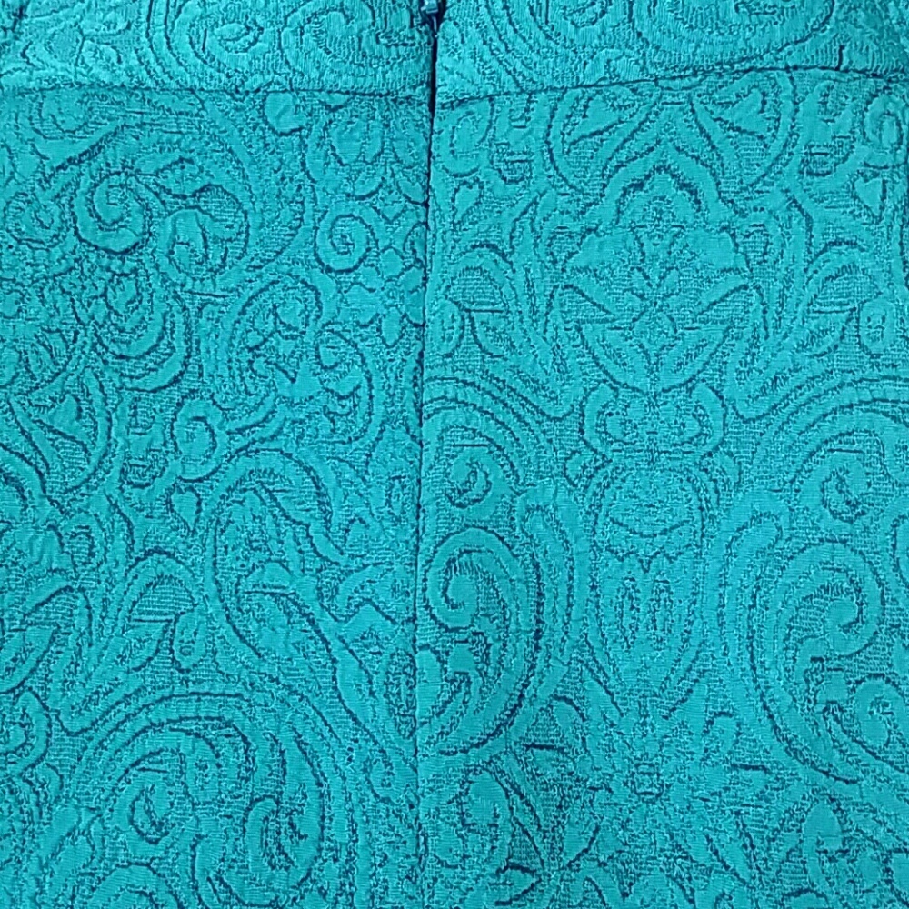 Pencil Skirt GUC - Picture 4 of 7